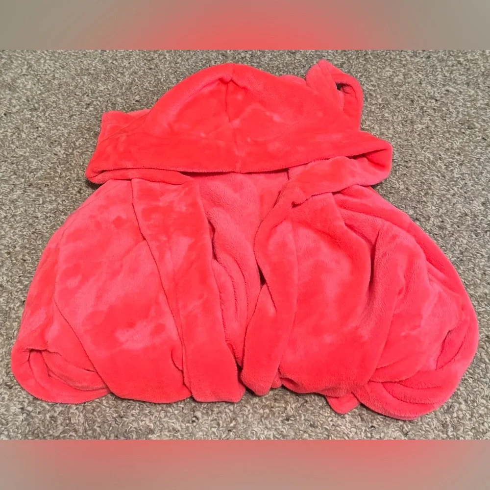 Victoria's Secret PINK Cozy Plush robe - Picture 3 of 4